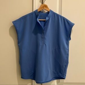 FIGS Womens Rafaela scrub top